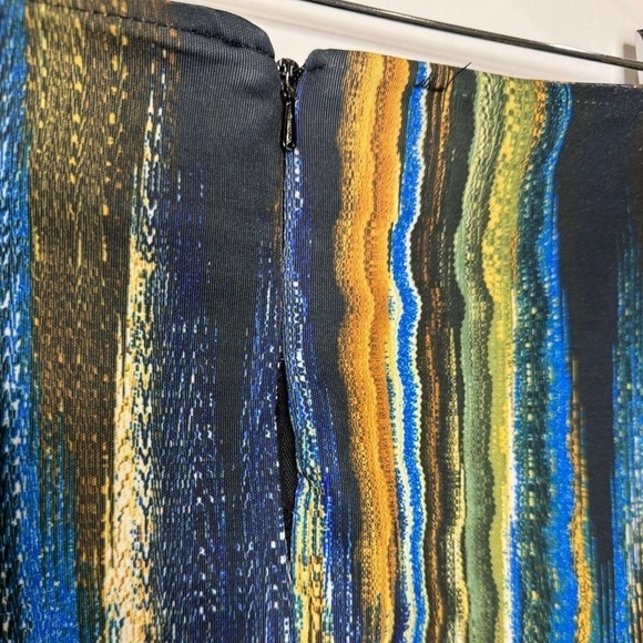 H&M Beyonce Pencil Skirt Fitted Stretch Multicolor Striped Knee Length Skirt (S) - Picture 6 of 6